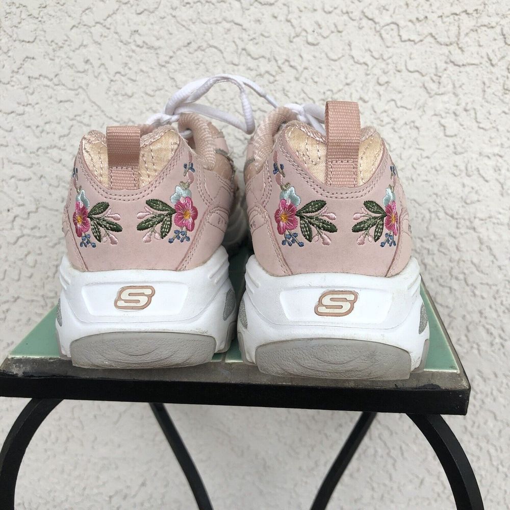 Skechers D' Lites Blossoms Tennis Shoes Womens 9.5 Pink Embroidered Flowers - Picture 4 of 8